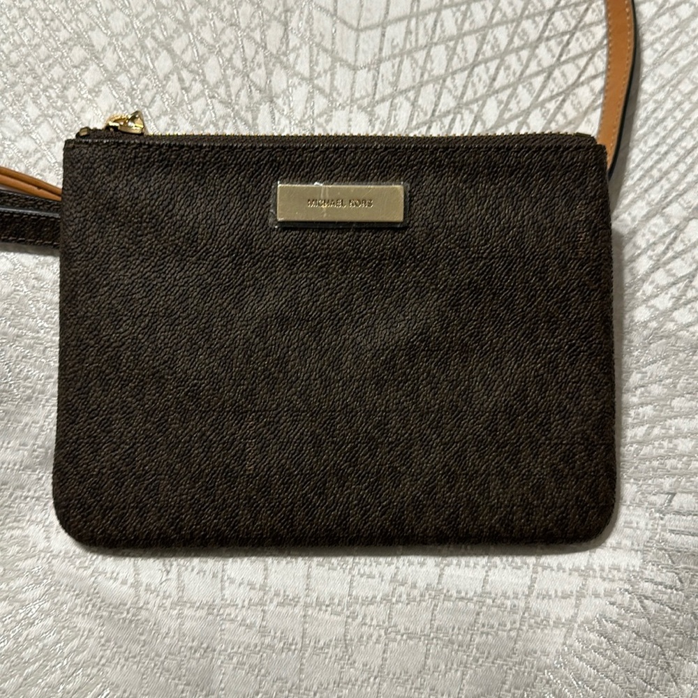 Michael Kors Signature Belt Wallet Waist Bag